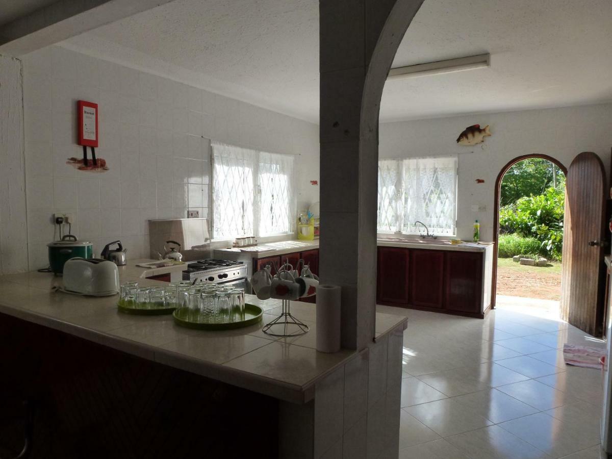 Chez Muriel Anse Volbert Village Buitenkant foto